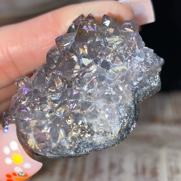Aura Amethyst Cluster - Picture 4 of 5